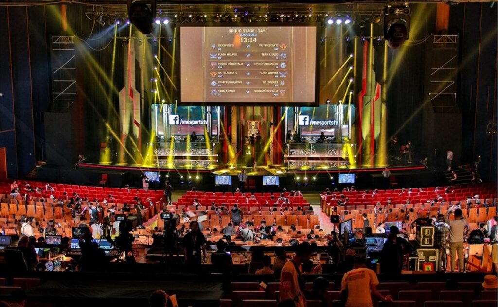 Khi SEA Games 31 và MSI 2022 được đặt lên ‘bàn cân’