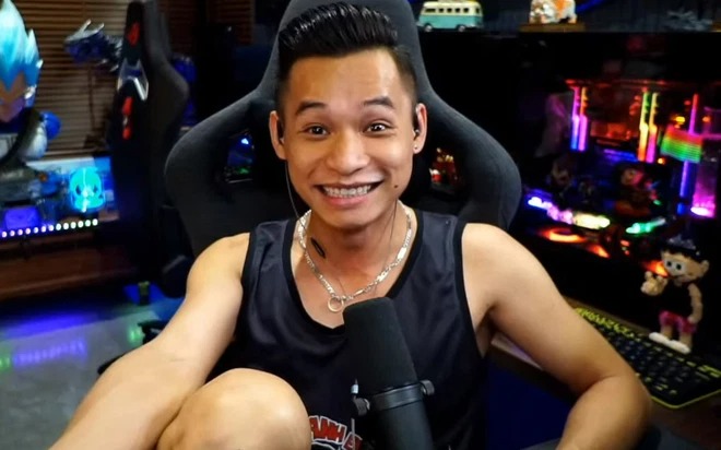 Sau tin Dũng CT tạm dừng lên sóng, Độ Mixi cũng bày tỏ suy ngẫm về con đường streamer lắm gian truân
