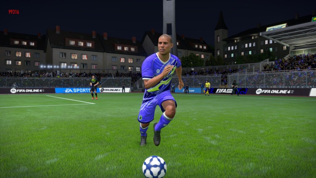 Review Ronaldo LN - Người ngoài hành tinh trở lại