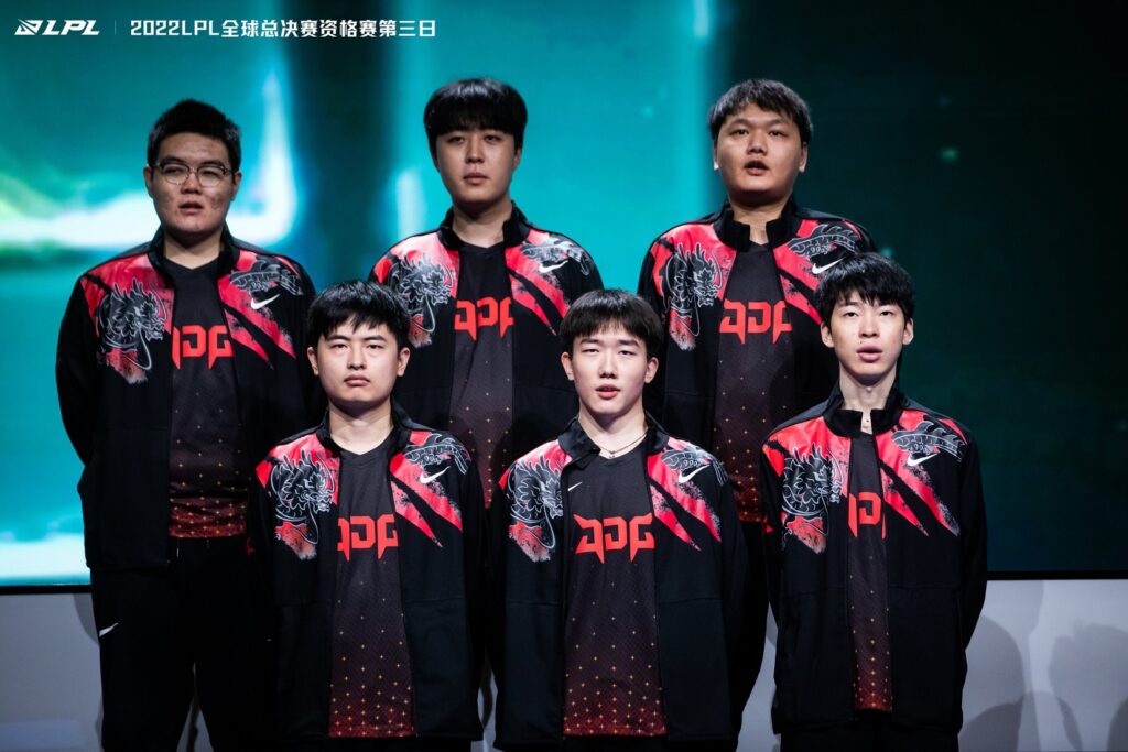 CKTG 2022: LPL đang sở hữu lực lượng mạnh nhất tại một kỳ CKTG trong nhiều năm trở lại đây TES CKTG 2022
