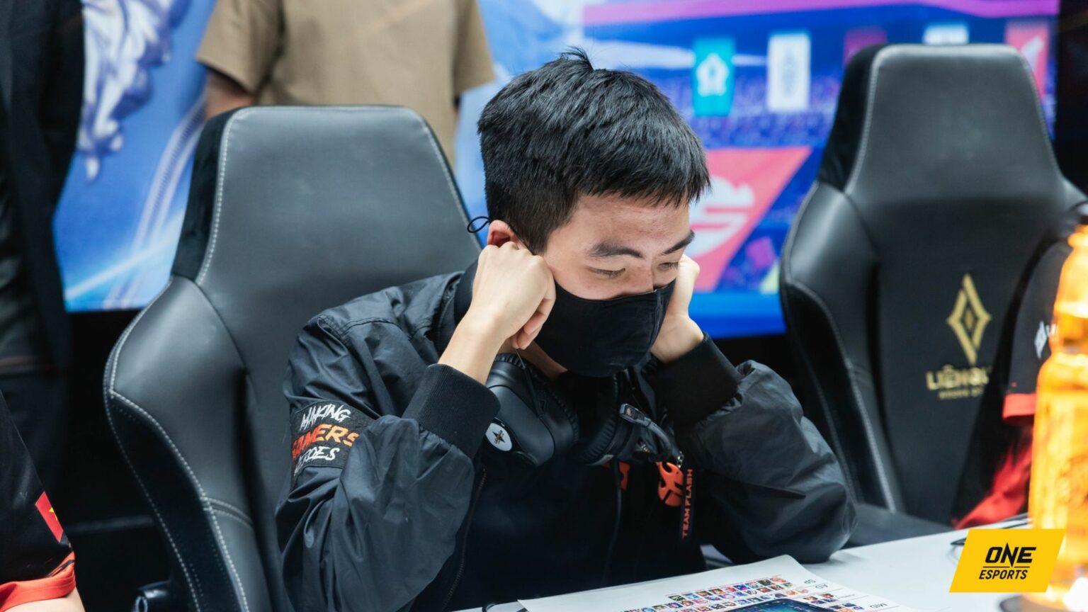 Liên Quân Mobile: Team Flash và bài toán HLV | ONE Esports Vietnam