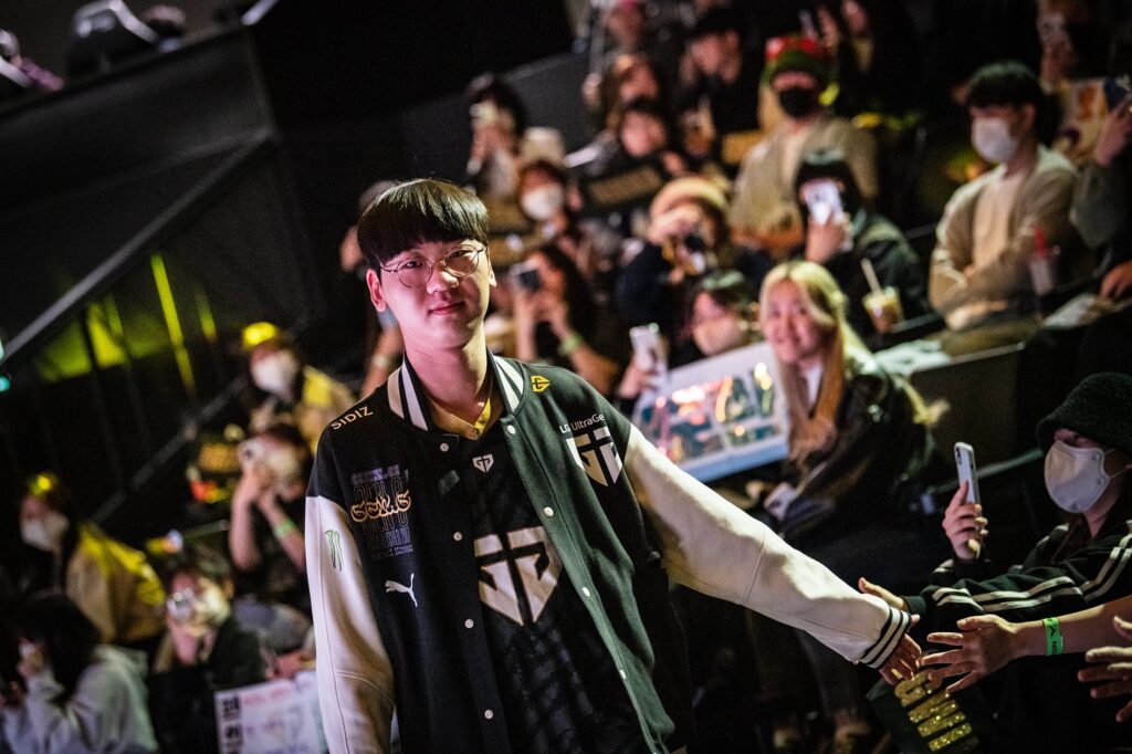 Playoffs LCK Mùa Xuân 2023: Gen.G hài lòng với chiến thắng trước HLE, hướng đến nhánh thắng với T1 LCK Doran