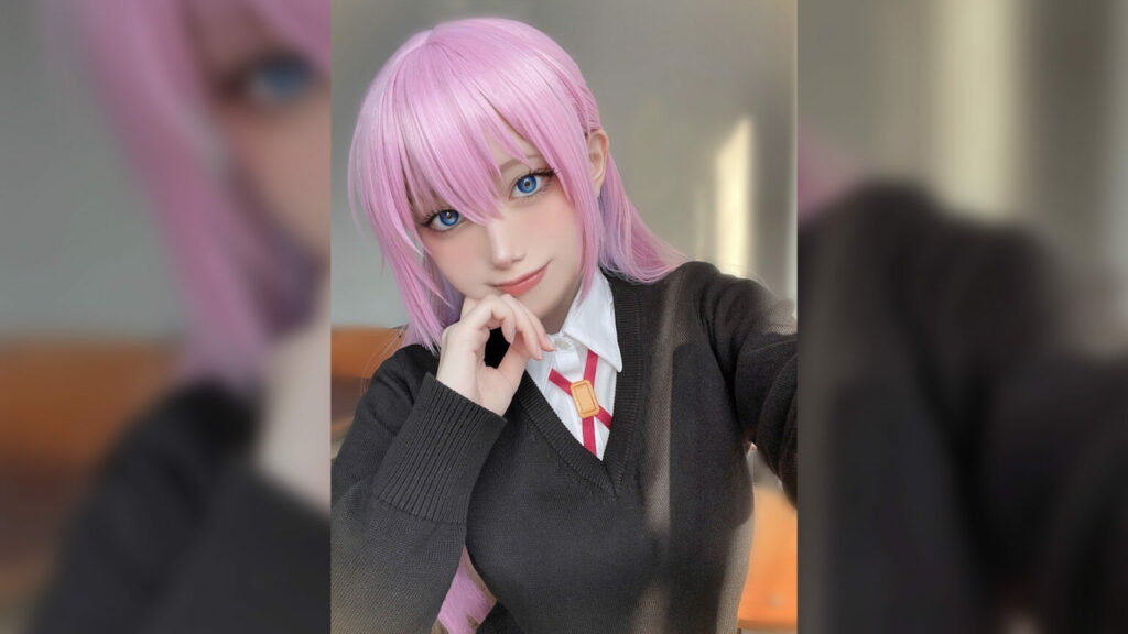 Akase Akari khiến fan đổ đứ đừ nhờ vào màn cosplay nàng thơ Shikimori