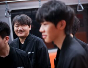 LPL Mùa Hè 2023: Yagao tiếp tục 'dưỡng già' với pha Neeko 1000IQ