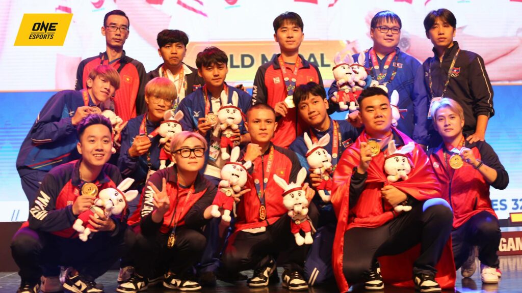 SEA Games 32: Đoàn thể thao điện tử Việt Nam có tấm Huy chương Vàng đầu tiên