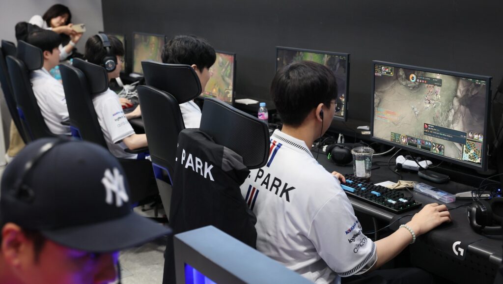 Top 5 điều lưu ý mà các tuyển thủ Esports chuyên nghiệp cần có mà bạn cũng nên học theo