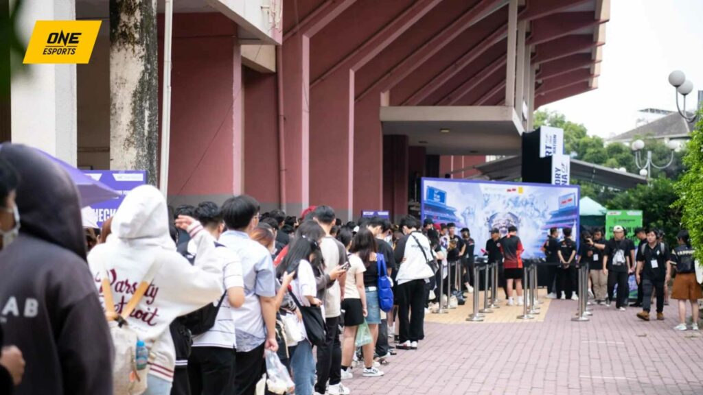 Chung kết ĐTDV Mùa Đông 2023: Khán giả bùng nổ, V Gaming đánh bại GG Live một cách chóng vánh